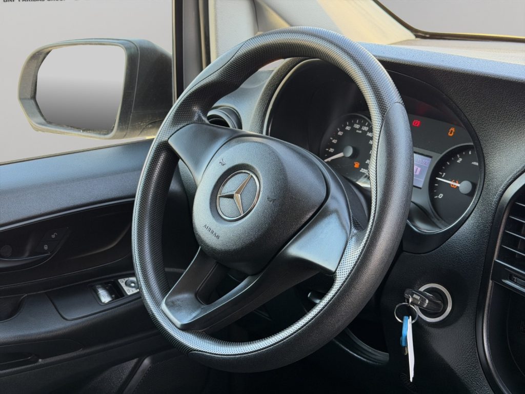 MERCEDES-BENZ Vito 114 cdi long - 11