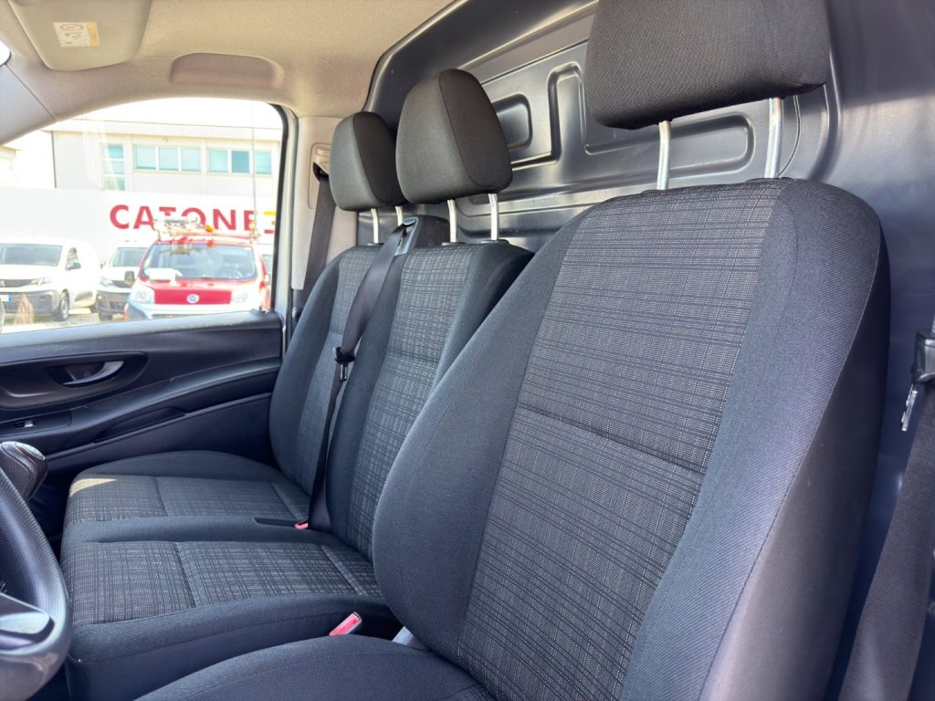 MERCEDES-BENZ Vito 114 cdi long - 16