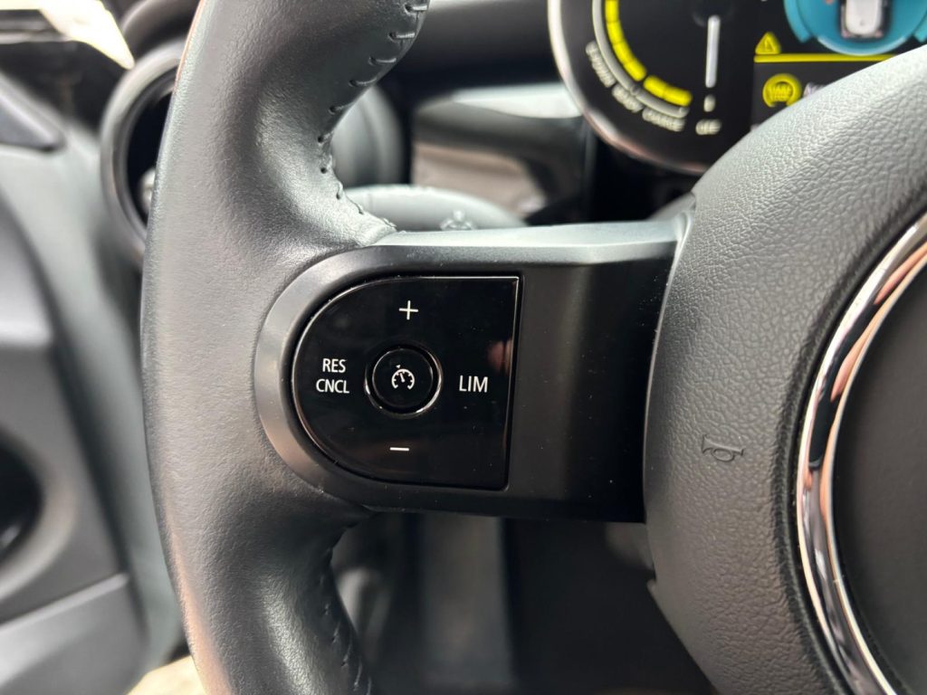 MINI Cooper SE BICOLOR UNIPROPRIETARIO - 19