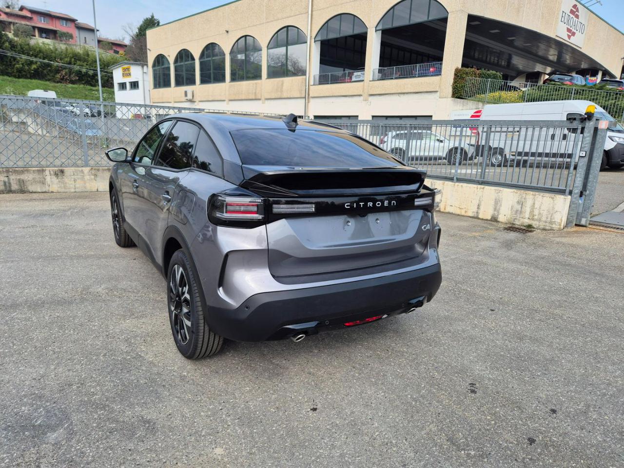 CITROEN C4 Hybrid 145 e-DCS6 Max - 8