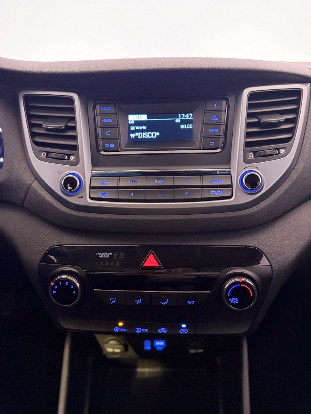 HYUNDAI Tucson 1.6 GDI Comfort - 5