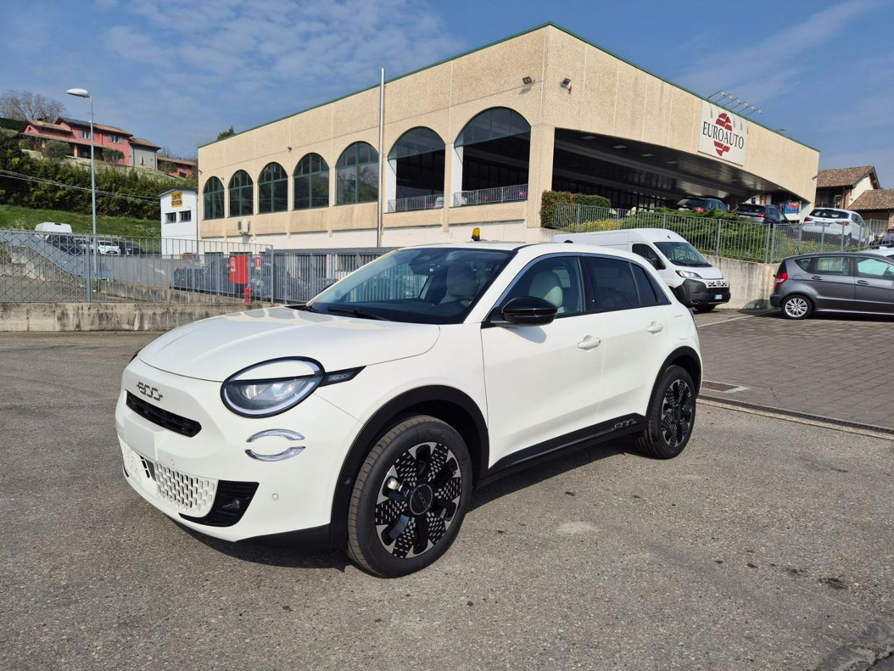 FIAT 600 Hybrid 110 CV DCT MHEV La Prima - 2