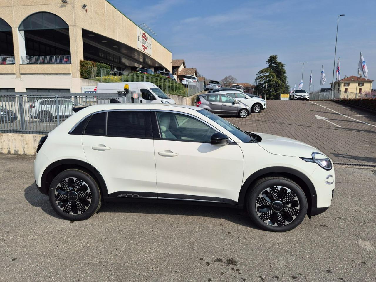 FIAT 600 Hybrid 110 CV DCT MHEV La Prima - 6