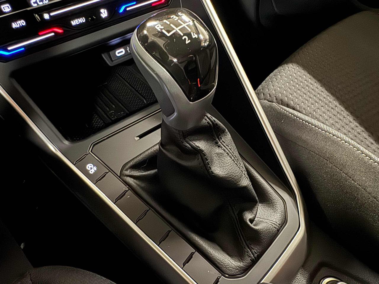 VOLKSWAGEN Polo 1.0 Edition Plus - 7