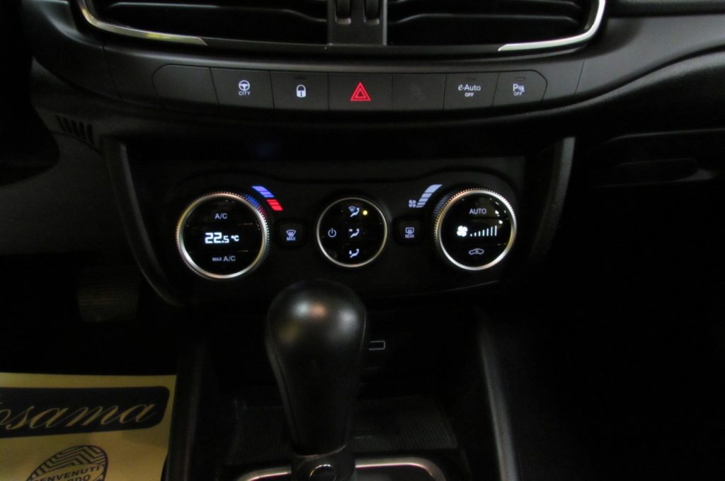 FIAT Tipo 1.5 Hybrid 130cv 5 porte Cross CAMBIO AUTOMATICO - 9