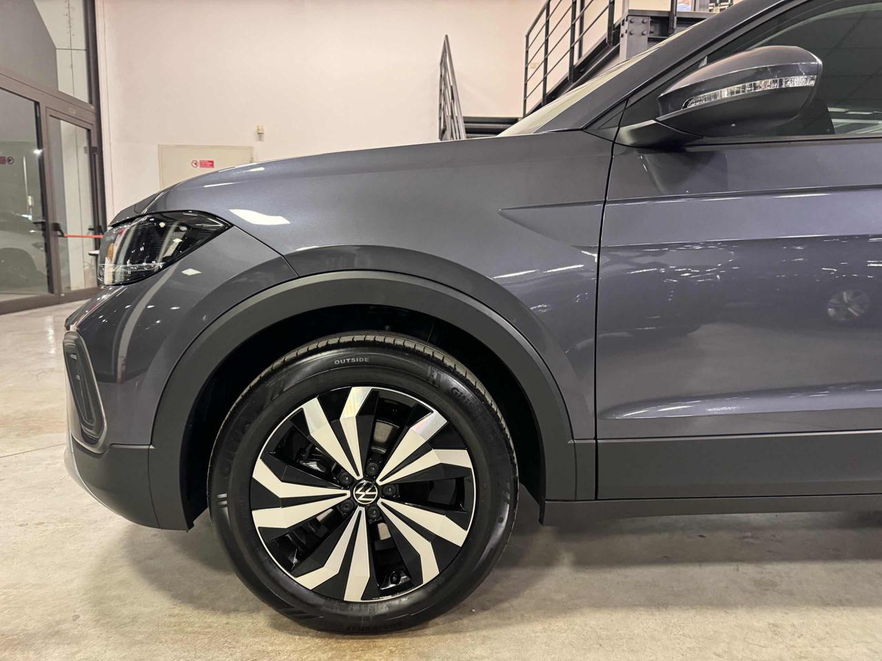 VOLKSWAGEN T-Cross 1.0 TSI Edition Plus - 22