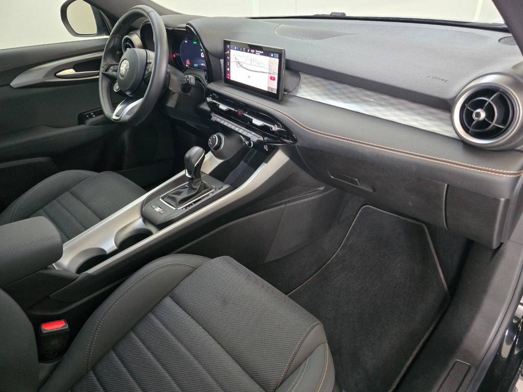 ALFA ROMEO Tonale 1.3 280 CV PHEV AT6 Q4 Ti - 25