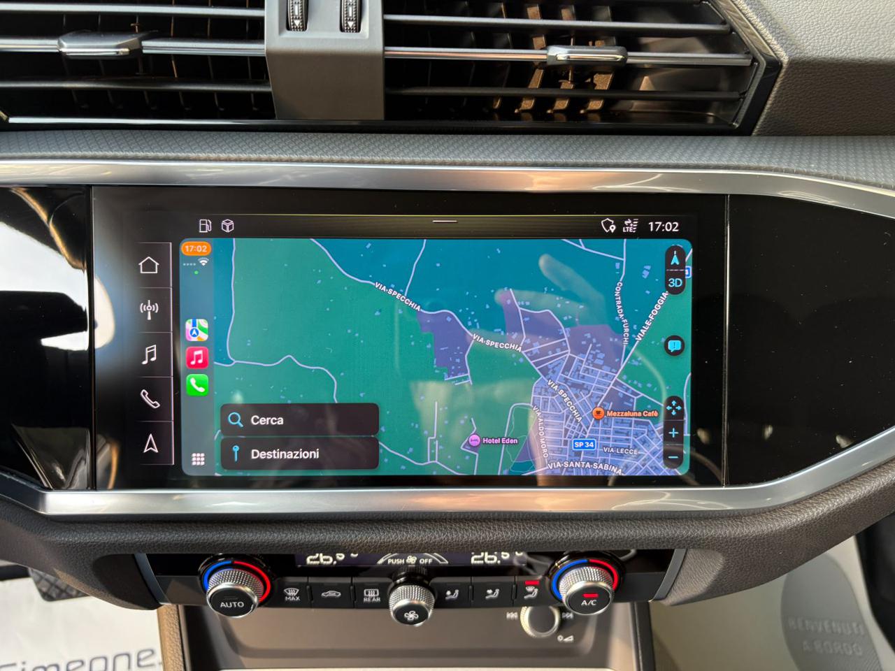 AUDI Q3 35 2.0 TDI S tronic Business COCKPIT - 28