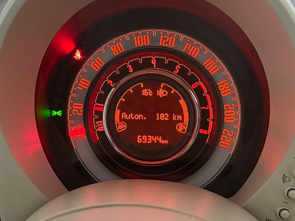 FIAT 500 1.0 Hybrid Dolcevita - 10