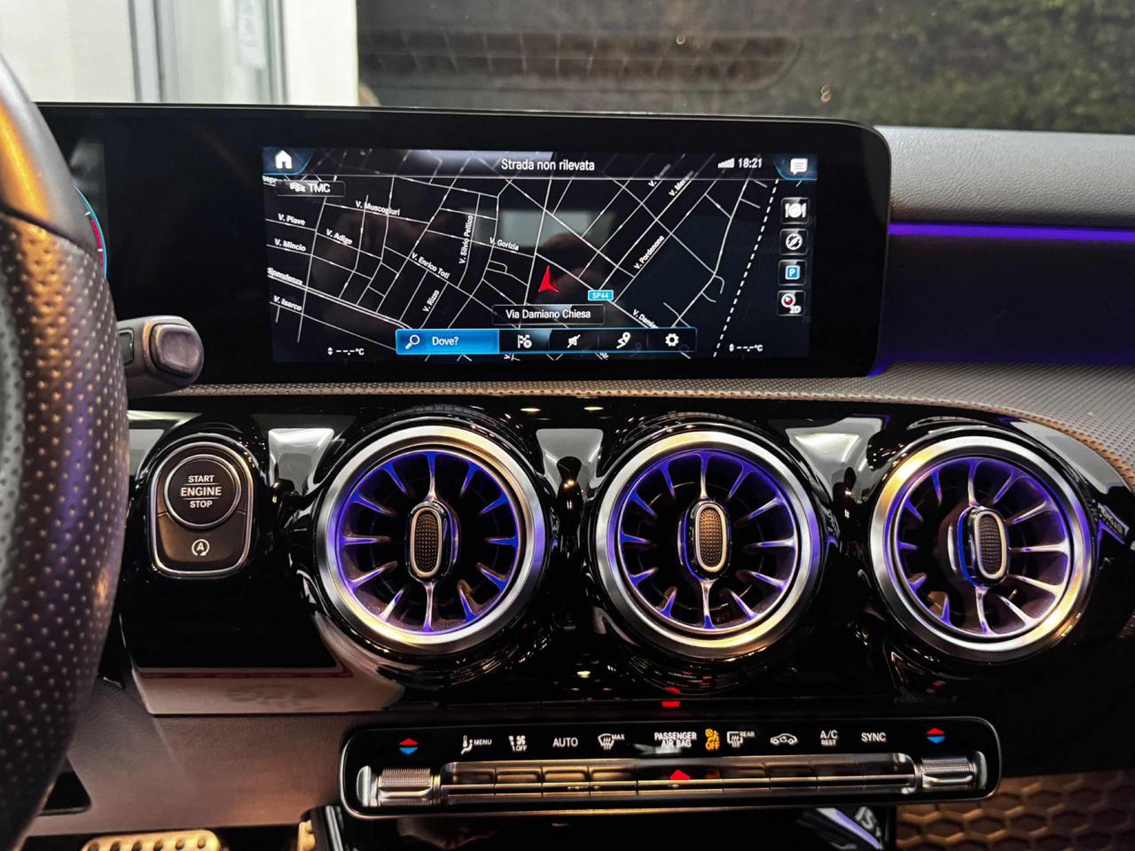 MERCEDES-BENZ A 180 d Automatic Premium AMG - 19