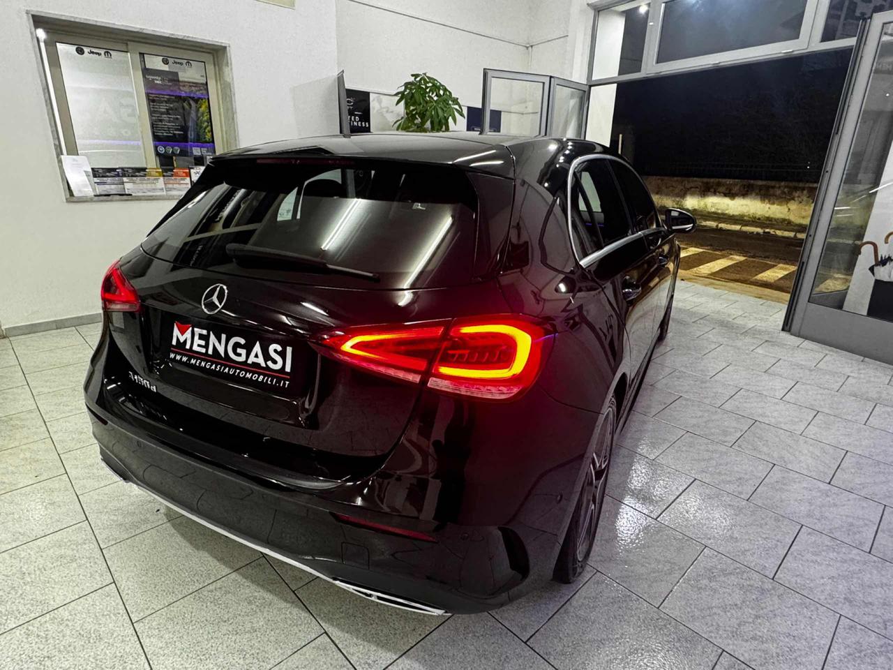MERCEDES-BENZ A 180 d Automatic Premium AMG - 4