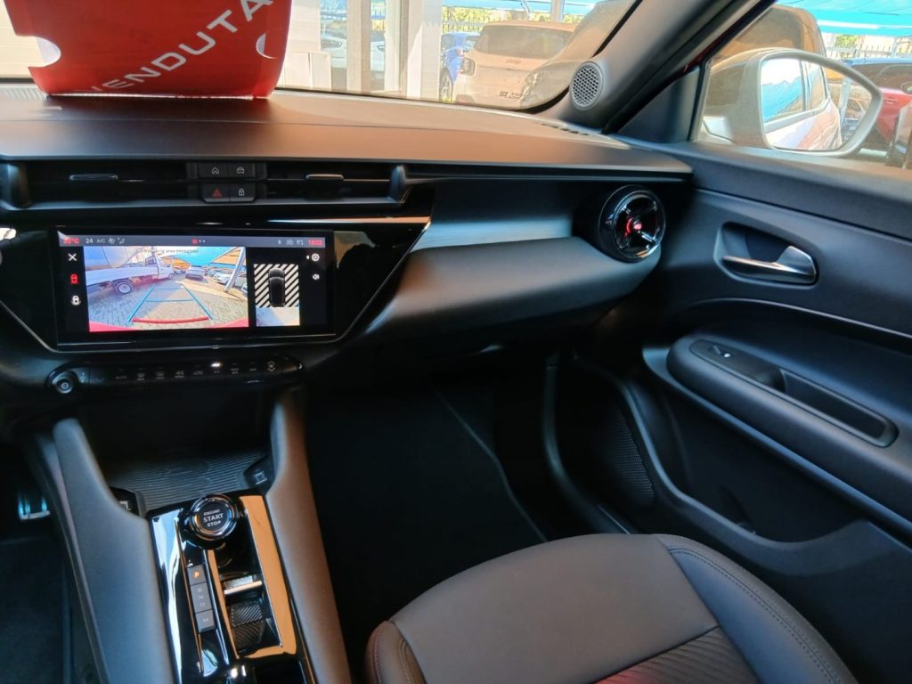ALFA ROMEO Junior 1.2 136 CV Hybrid eDCT6 Speciale - 25