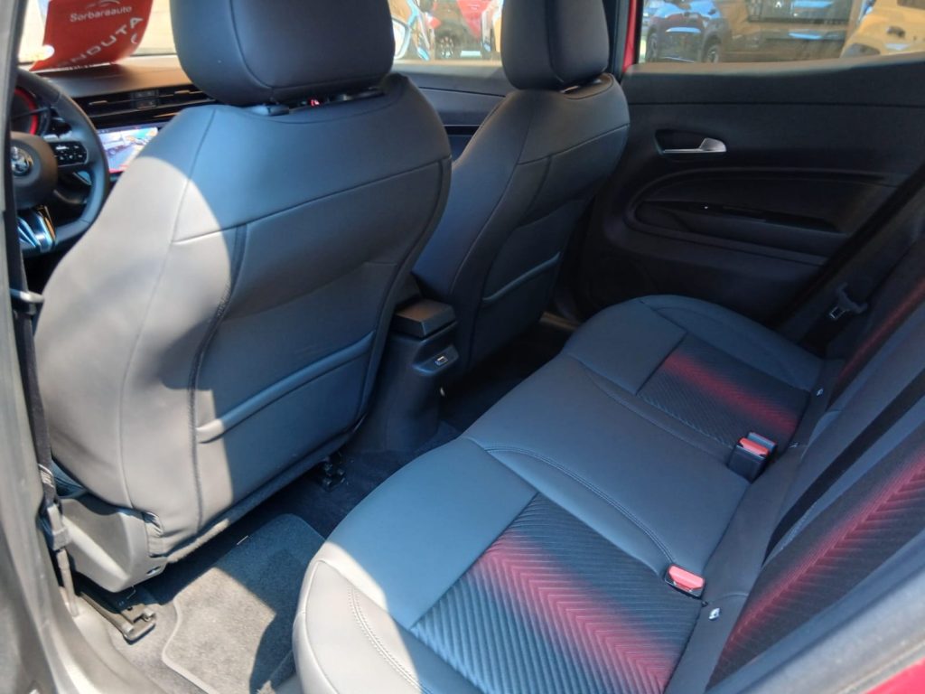 ALFA ROMEO Junior 1.2 136 CV Hybrid eDCT6 Speciale - 16