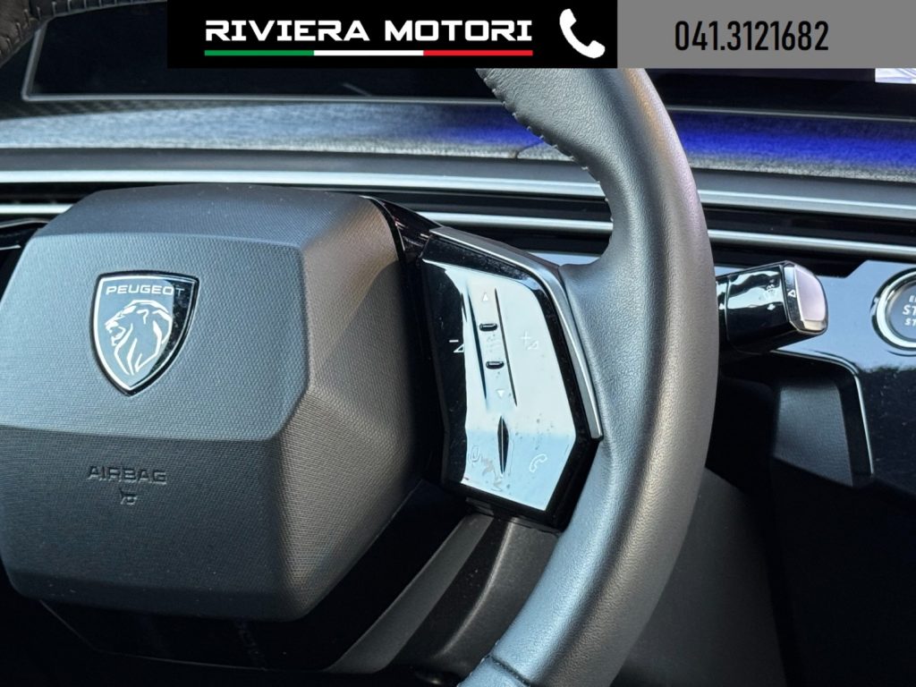 PEUGEOT 3008 Hybrid 145 e-DCS6 Allure - 16