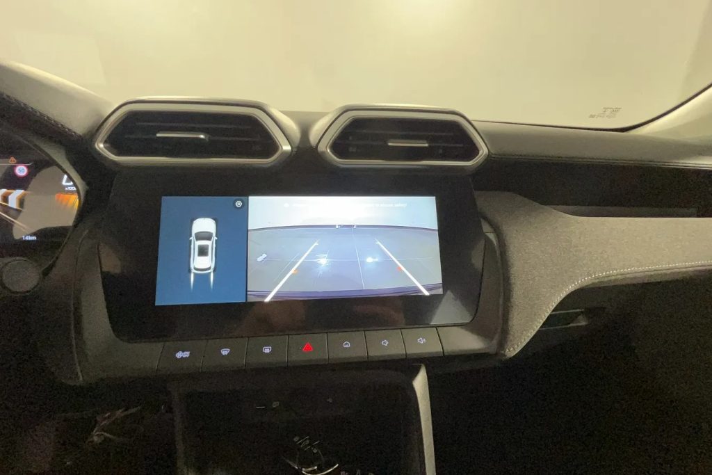 MG ZS 1.5 Standard - 15