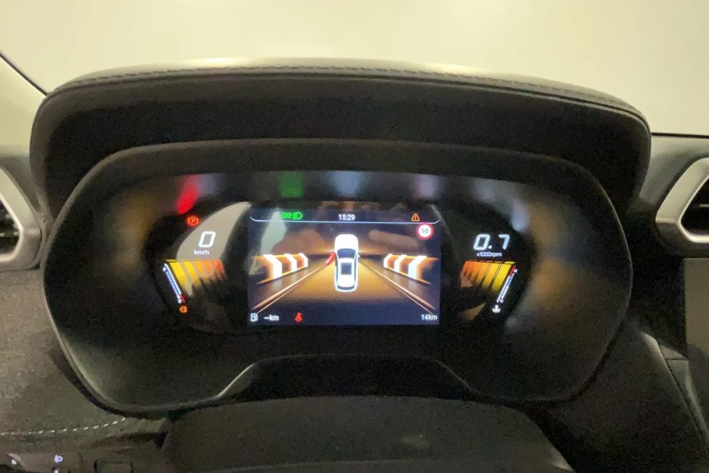 MG ZS 1.5 Standard - 19