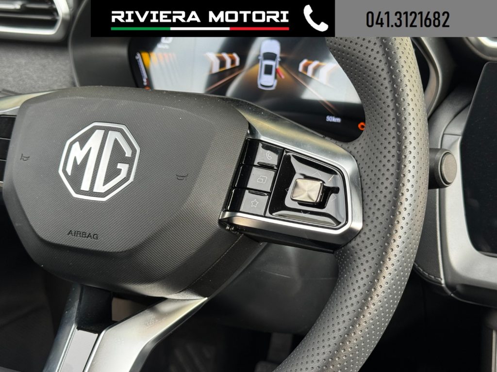 MG ZS 1.5 Standard - 15