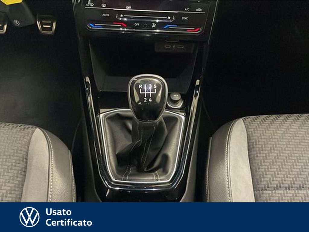 VOLKSWAGEN T-Cross 1.0 tsi sport 95cv - 11