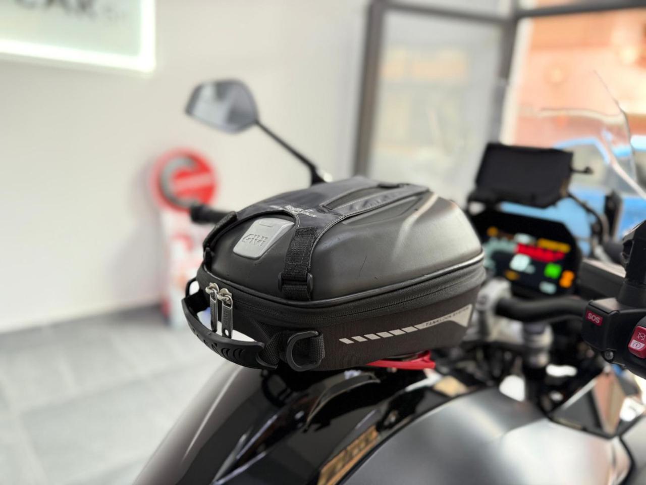 BMW R 1250 GS TRIPLE BLACK - 19