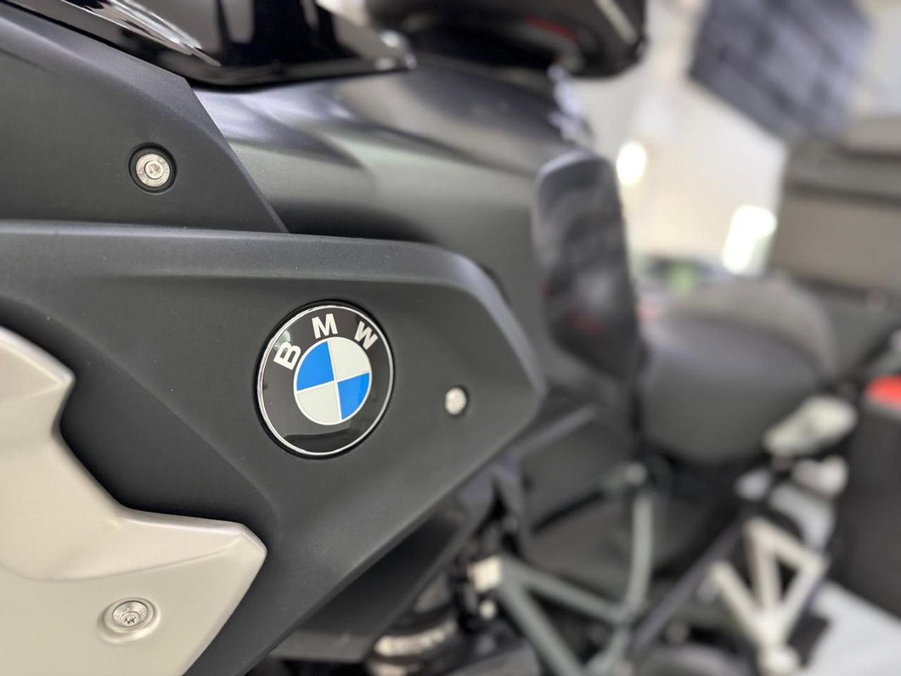 BMW R 1250 GS TRIPLE BLACK - 13
