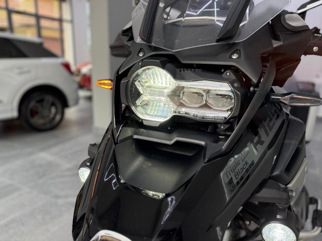 BMW R 1250 GS TRIPLE BLACK - 41