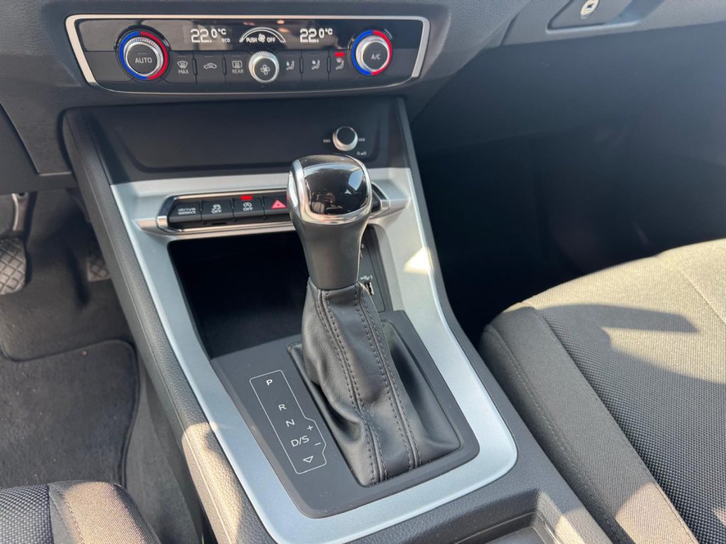 AUDI Q3 SPB 35 TFSI 150CV Mhev S Tronic Business Plus - 11