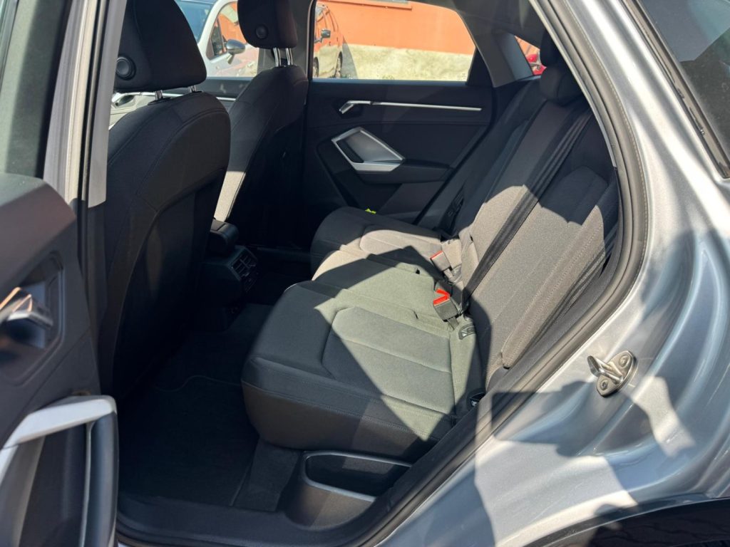 AUDI Q3 SPB 35 TFSI 150CV Mhev S Tronic Business Plus - 18