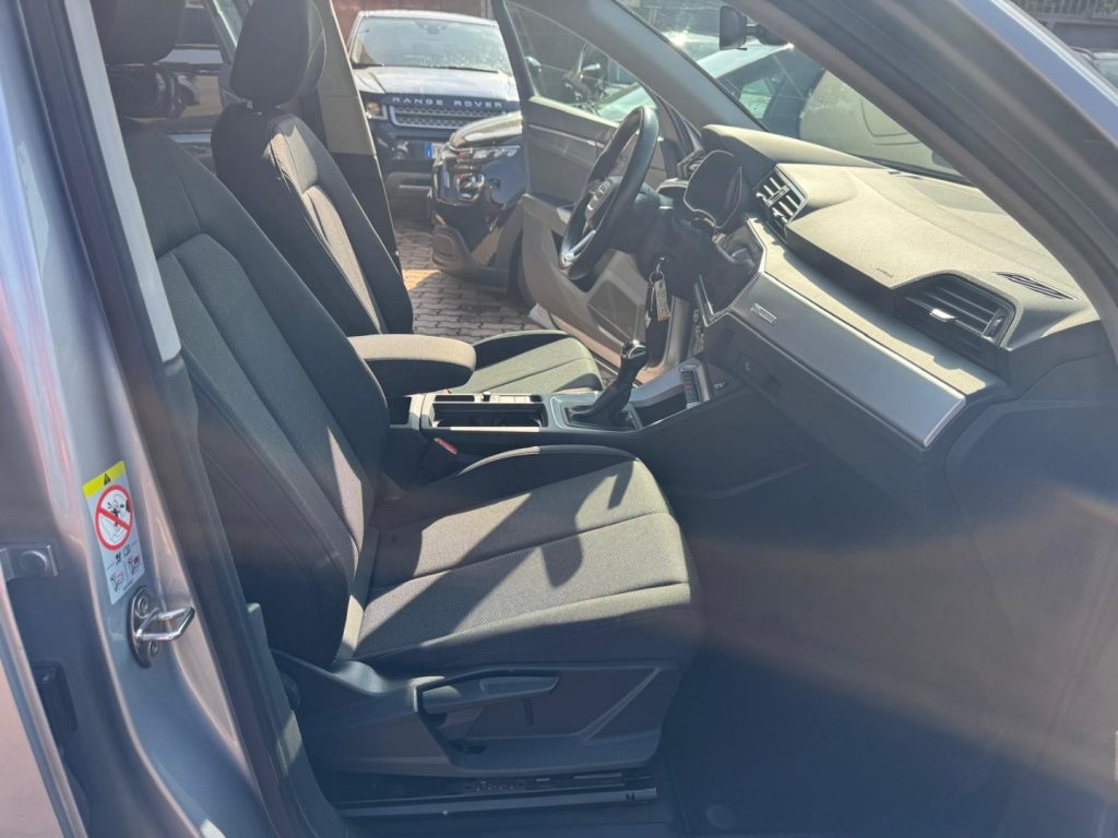 AUDI Q3 SPB 35 TFSI 150CV Mhev S Tronic Business Plus - 19