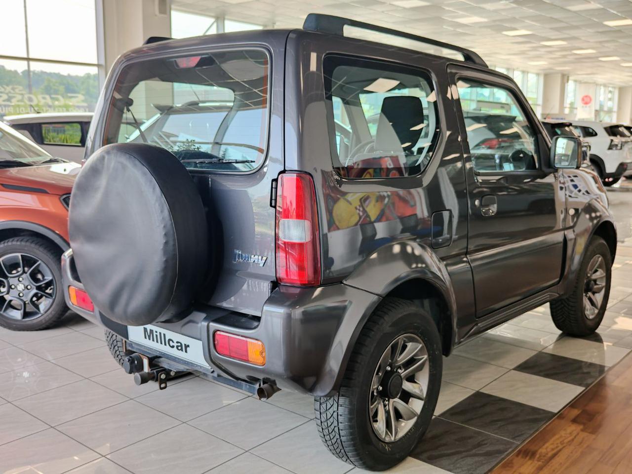 SUZUKI Jimny 1.3 4WD Evolution con GANCIO TRAINO - 3