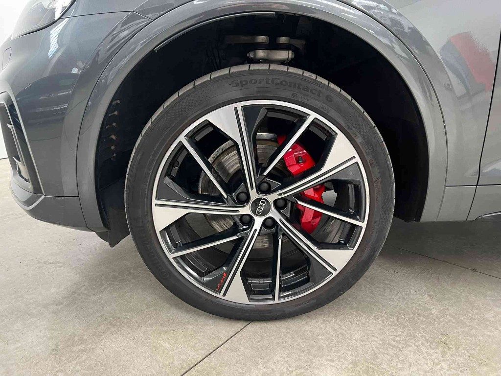 AUDI Q5 40 TDI 204 CV quattro S tronic Identity Black - 3