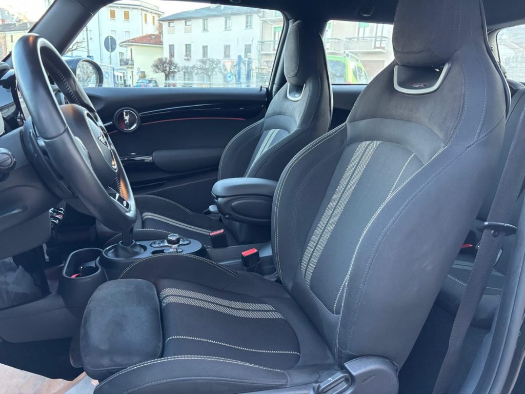 MINI John Cooper Works 2.0 Cooper S JCW - 23