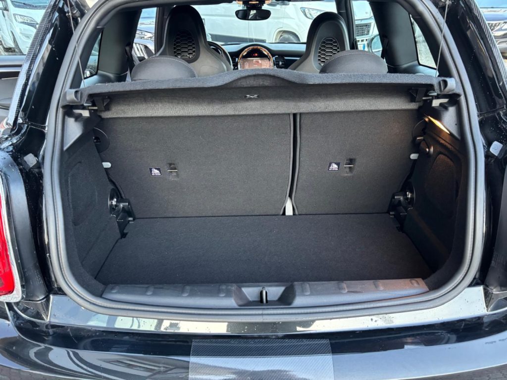 MINI John Cooper Works 2.0 Cooper S JCW - 8