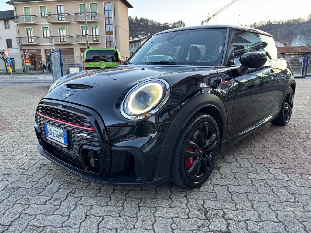 MINI John Cooper Works 2.0 Cooper S JCW - 3
