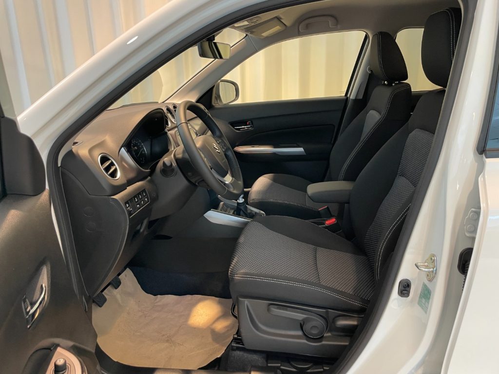 SUZUKI Vitara 1.4 Hybrid 4WD AllGrip Cool+ Full LED Navi - 4