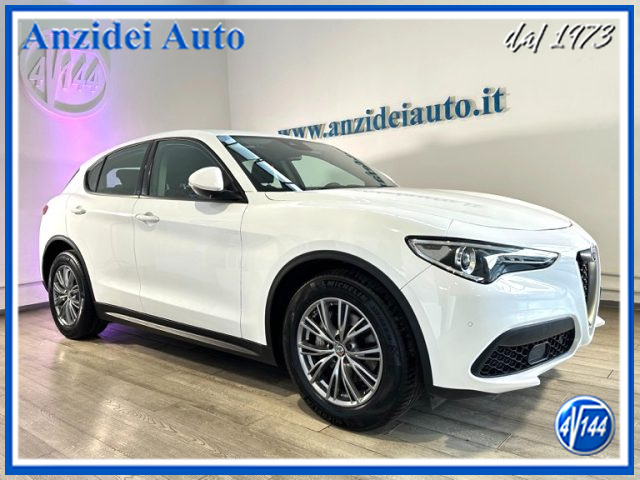 ALFA ROMEO Stelvio Bianco pastello