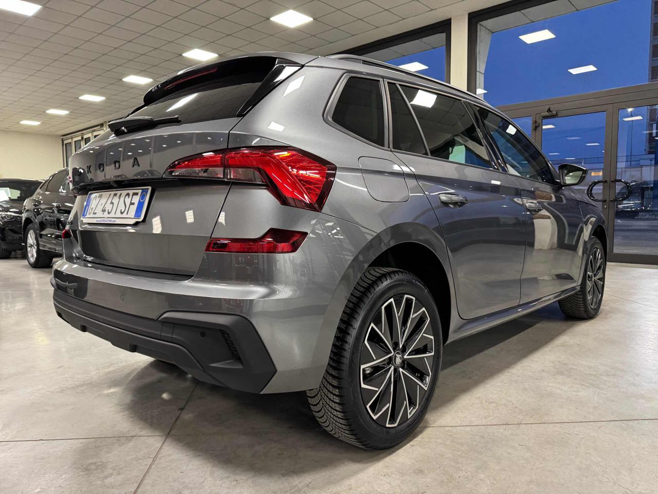SKODA Kamiq 1.0 TSI 115 CV Black Dots - 4