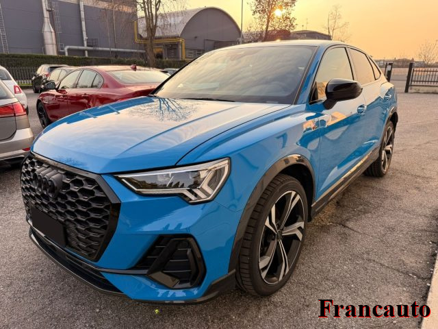 AUDI Q3 Azzurro perlato
