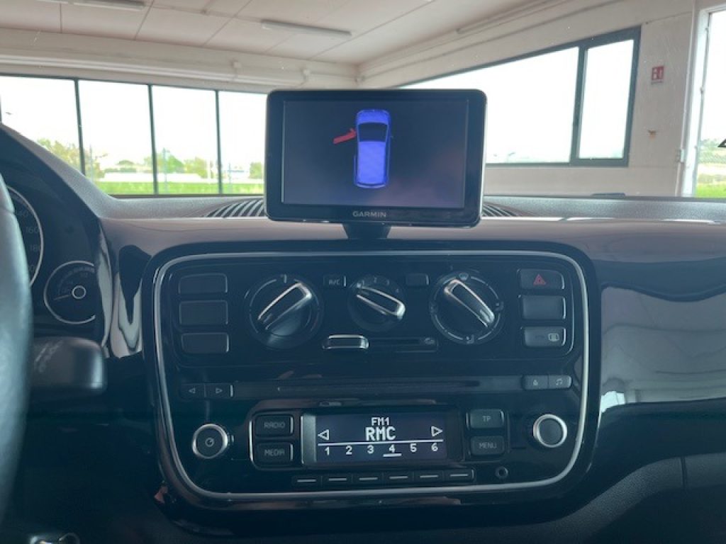 VOLKSWAGEN up! 1.0 75 CV 5 porte high up! - 12