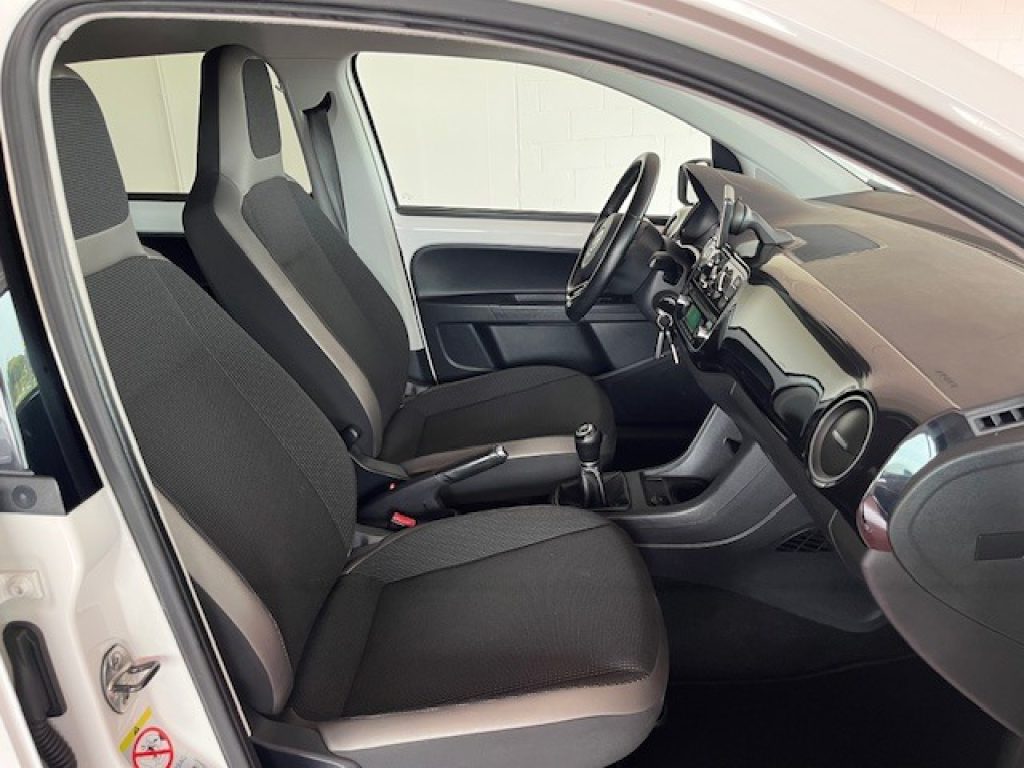 VOLKSWAGEN up! 1.0 75 CV 5 porte high up! - 18