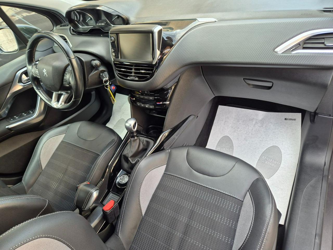 PEUGEOT 2008 1° serie BlueHDi 100 S&S Allure - 14