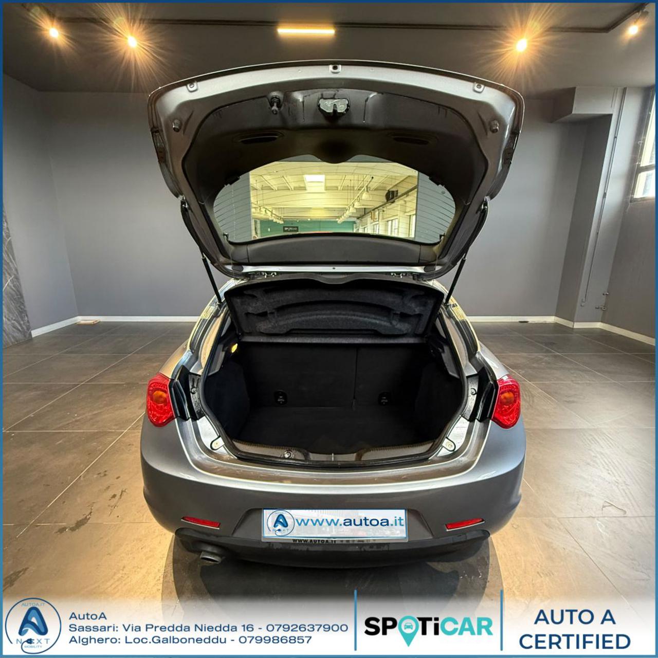 ALFA ROMEO Giulietta 1.6 JTDm-2 120 CV Distinctive - 9