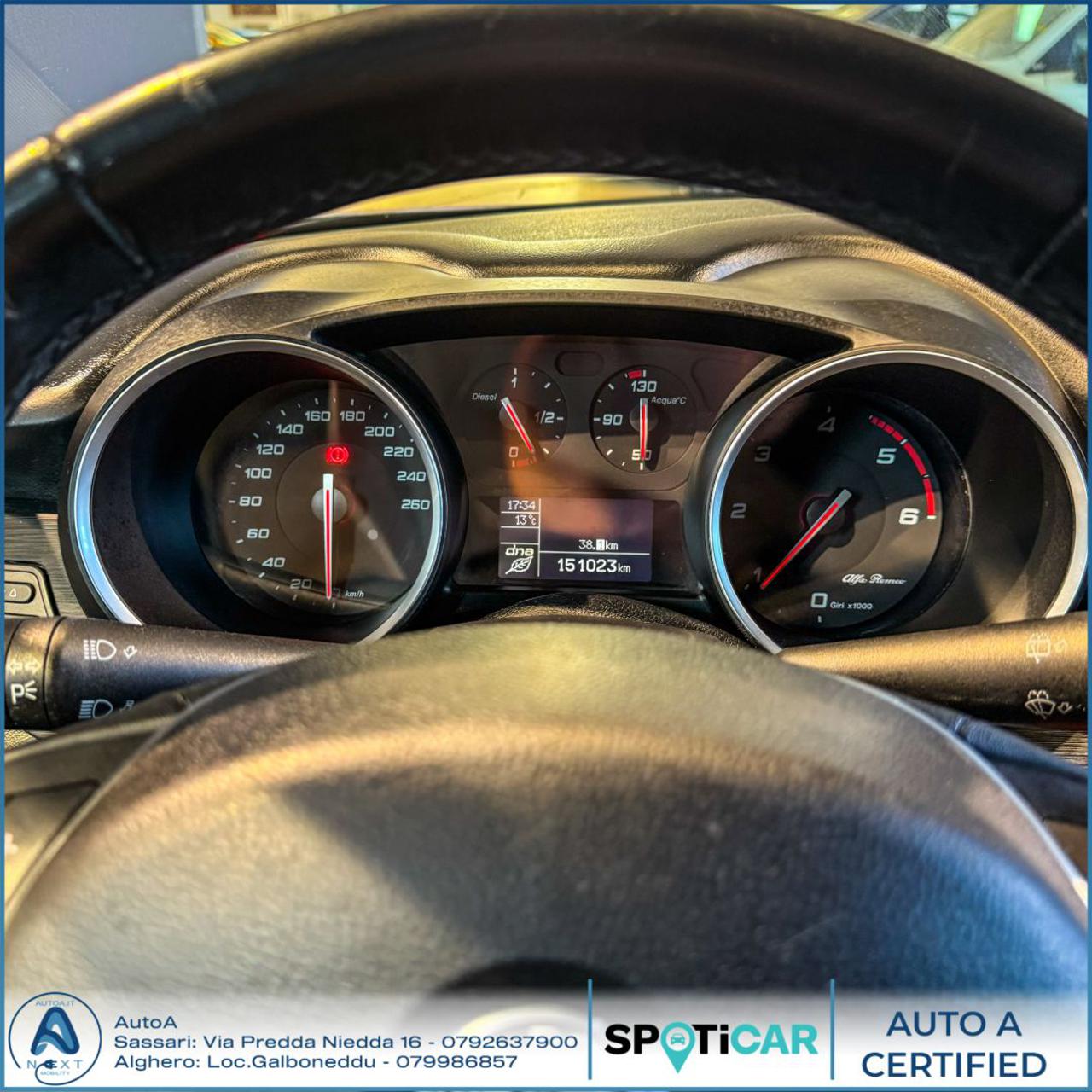 ALFA ROMEO Giulietta 1.6 JTDm-2 120 CV Distinctive - 18