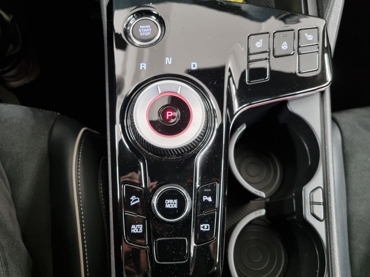 KIA Sportage 1.6 TGDi HEV AT GT-line - 19