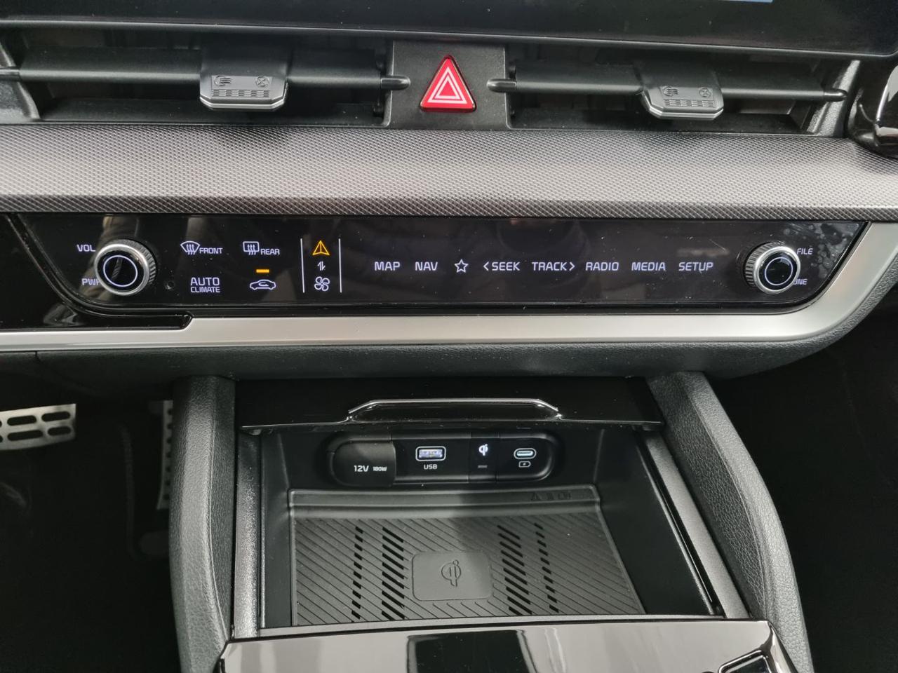 KIA Sportage 1.6 TGDi HEV AT GT-line - 28