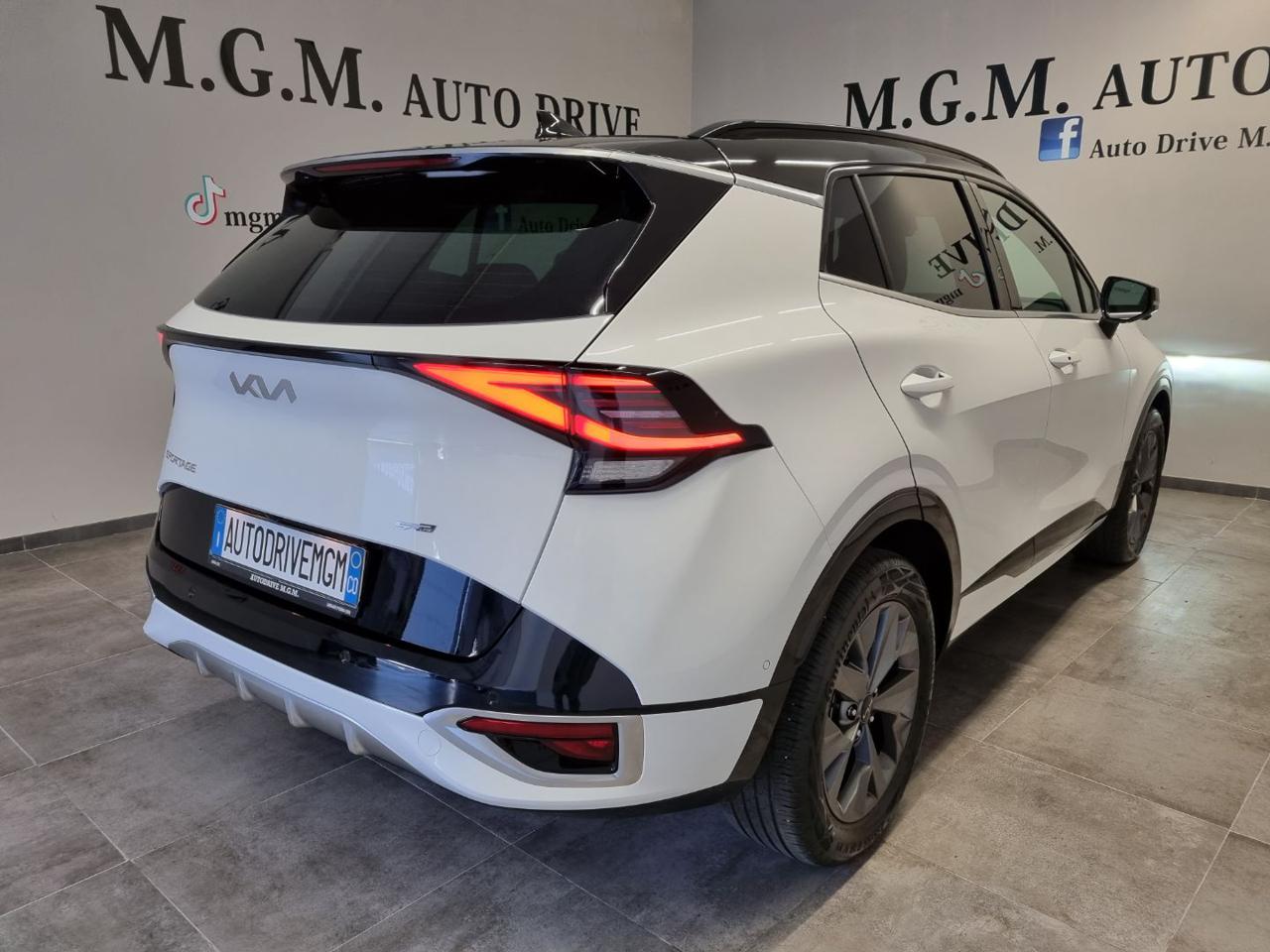 KIA Sportage 1.6 TGDi HEV AT GT-line - 36