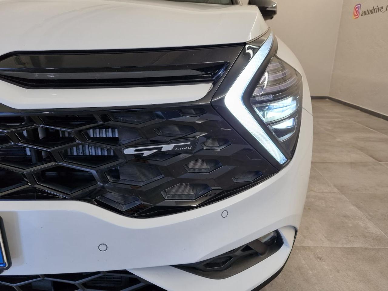 KIA Sportage 1.6 TGDi HEV AT GT-line - 32