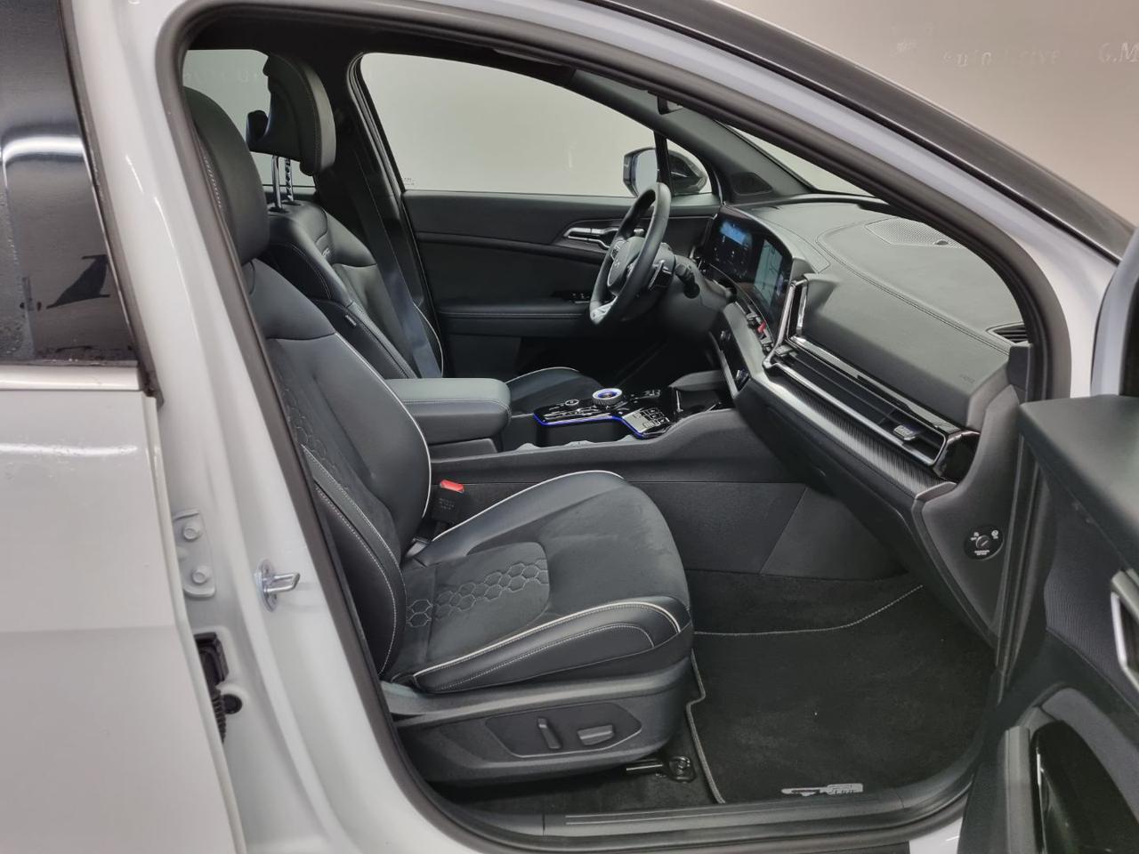 KIA Sportage 1.6 TGDi HEV AT GT-line - 10