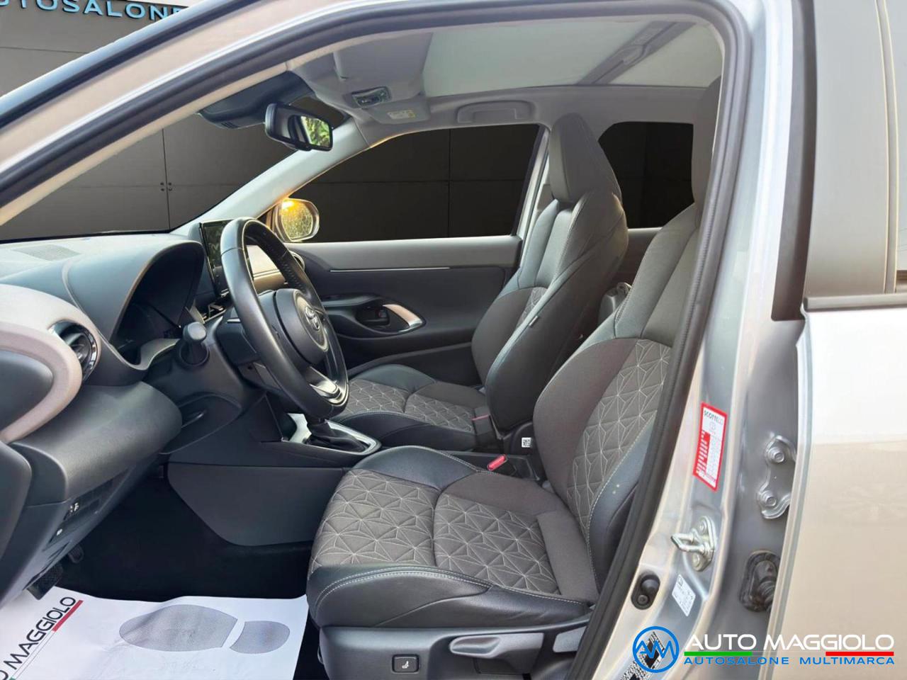 TOYOTA Yaris Cross 1.5 Hybrid 116 CV E-CVT Lounge PREZZO REALE - 11