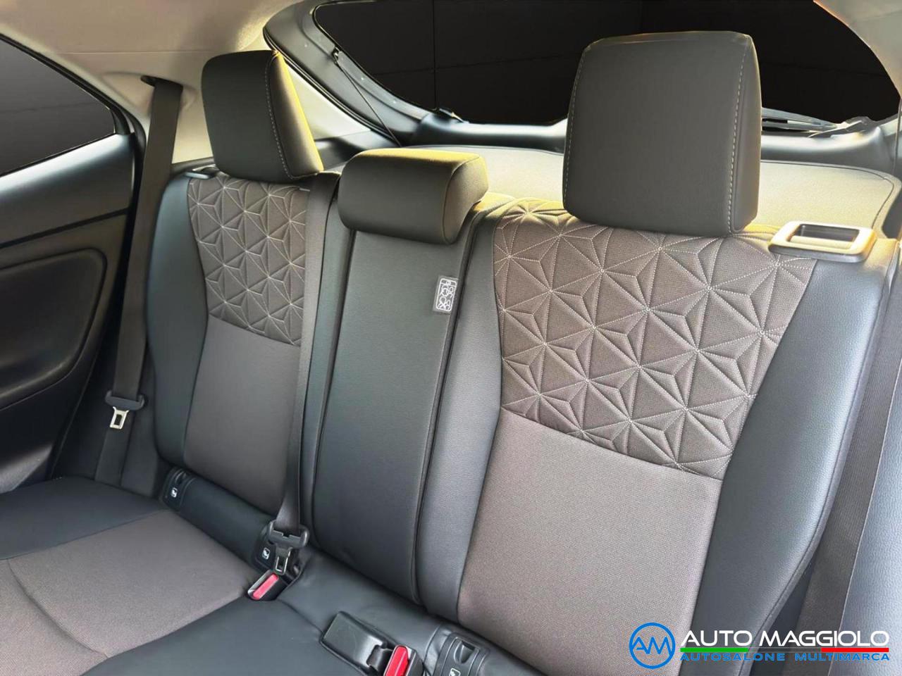 TOYOTA Yaris Cross 1.5 Hybrid 116 CV E-CVT Lounge PREZZO REALE - 12