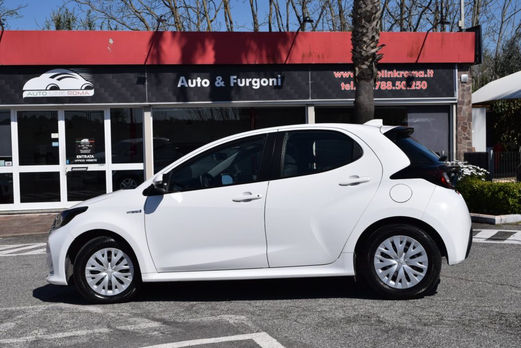TOYOTA Yaris 1.5 Hybrid 5 porte Business 93CV - 2
